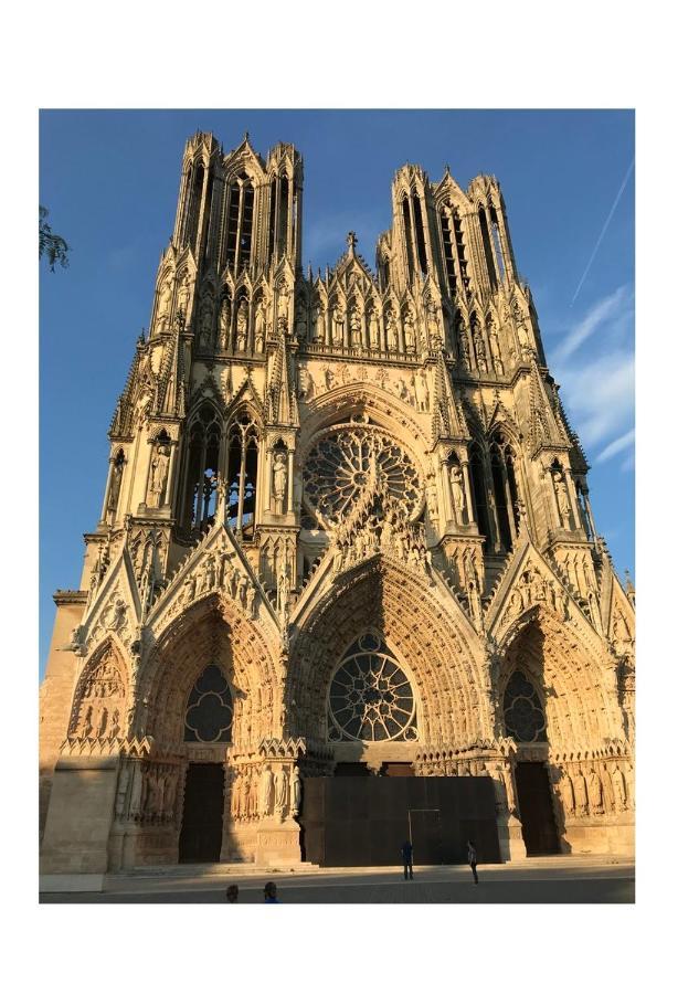 Chez Arnauld Apartment แร็งส์ ภายนอก รูปภาพ